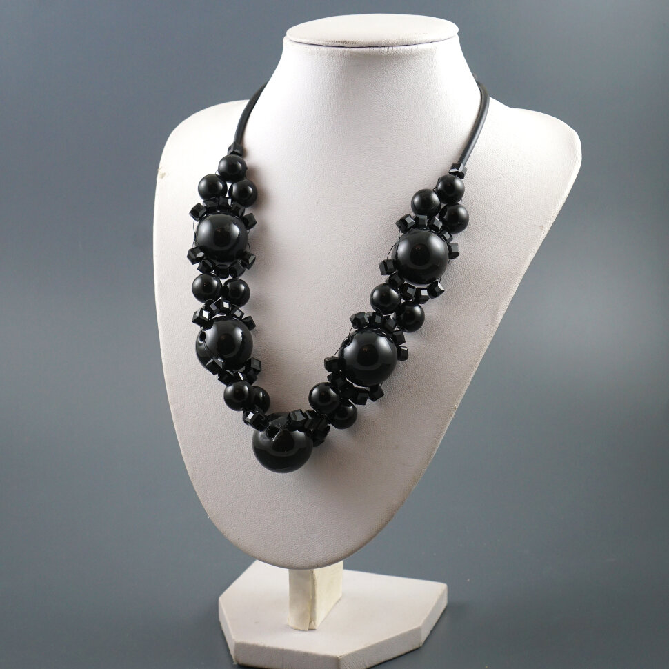 Колье "Choker grozdi black"