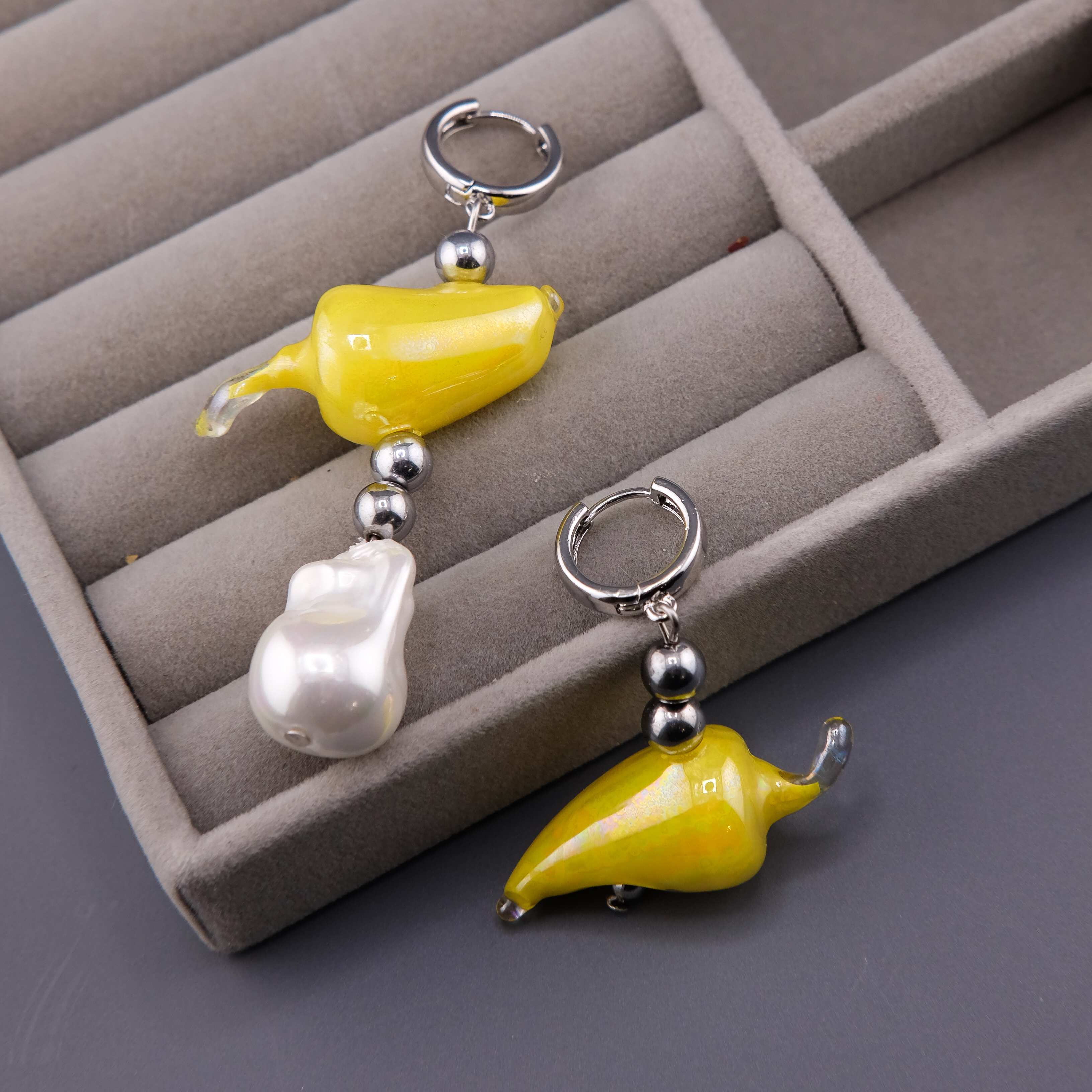 Серьги "Assimetrio Perchik"