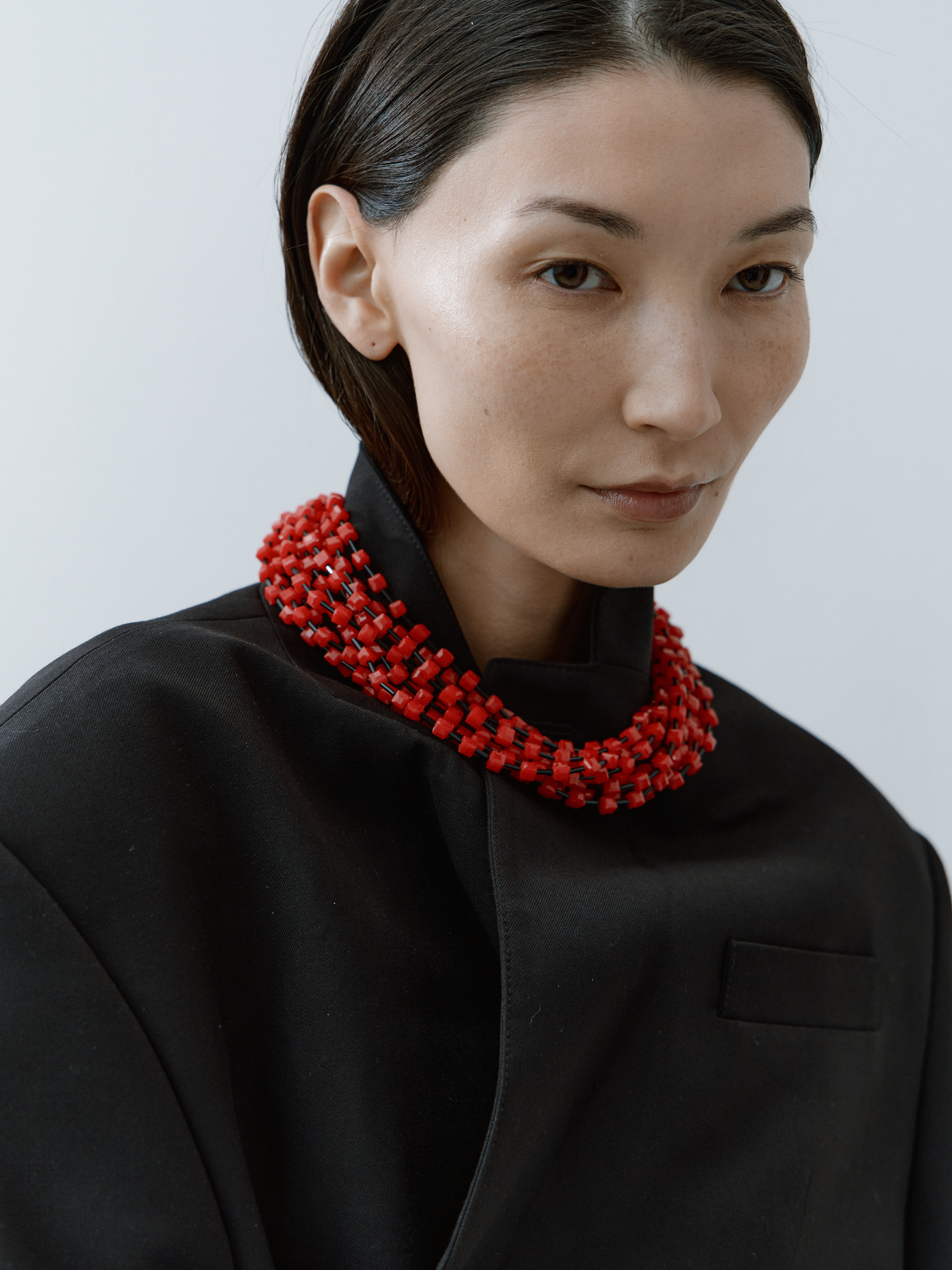 Колье "Нити Ред