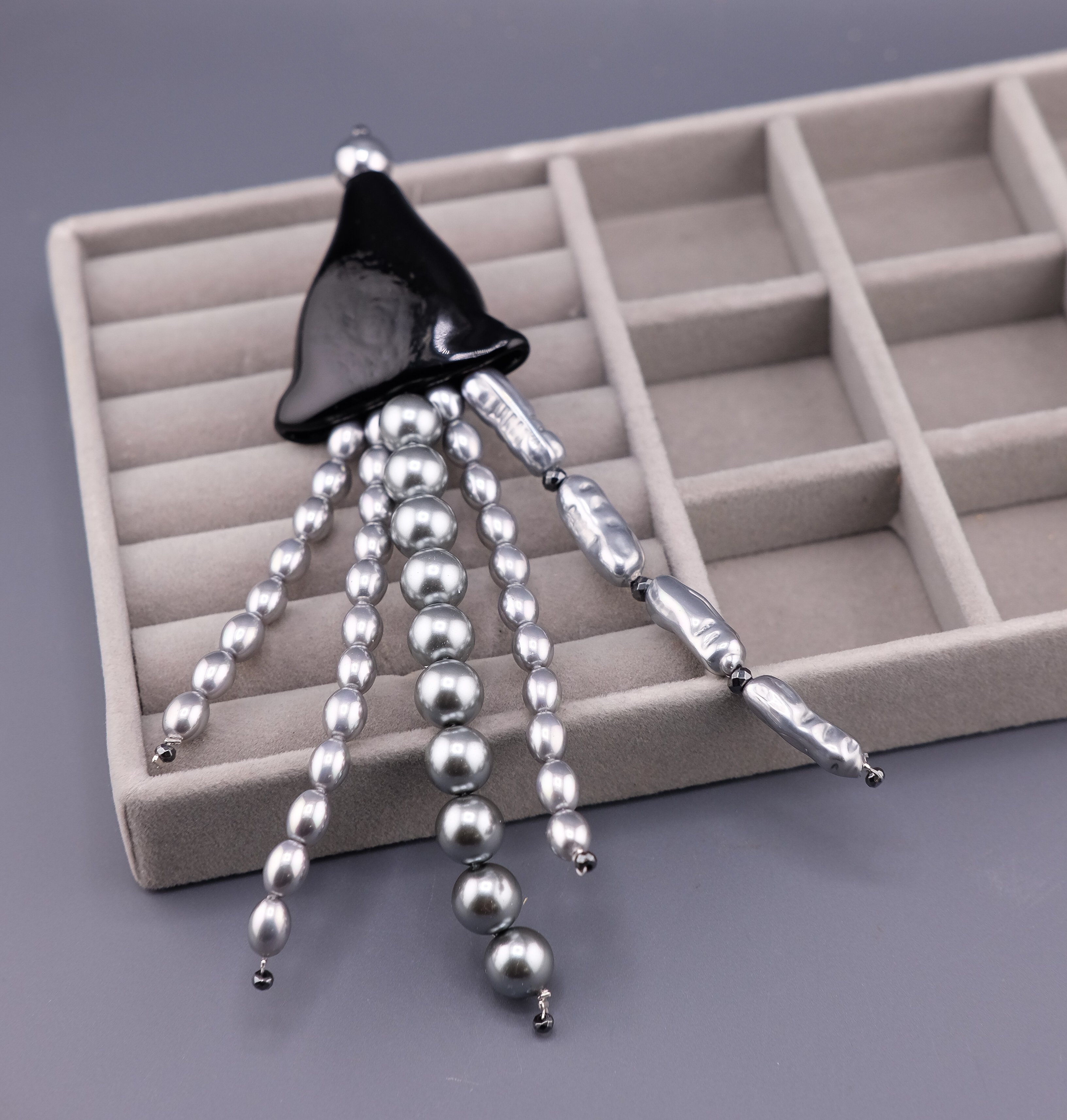 Брошь Медуза