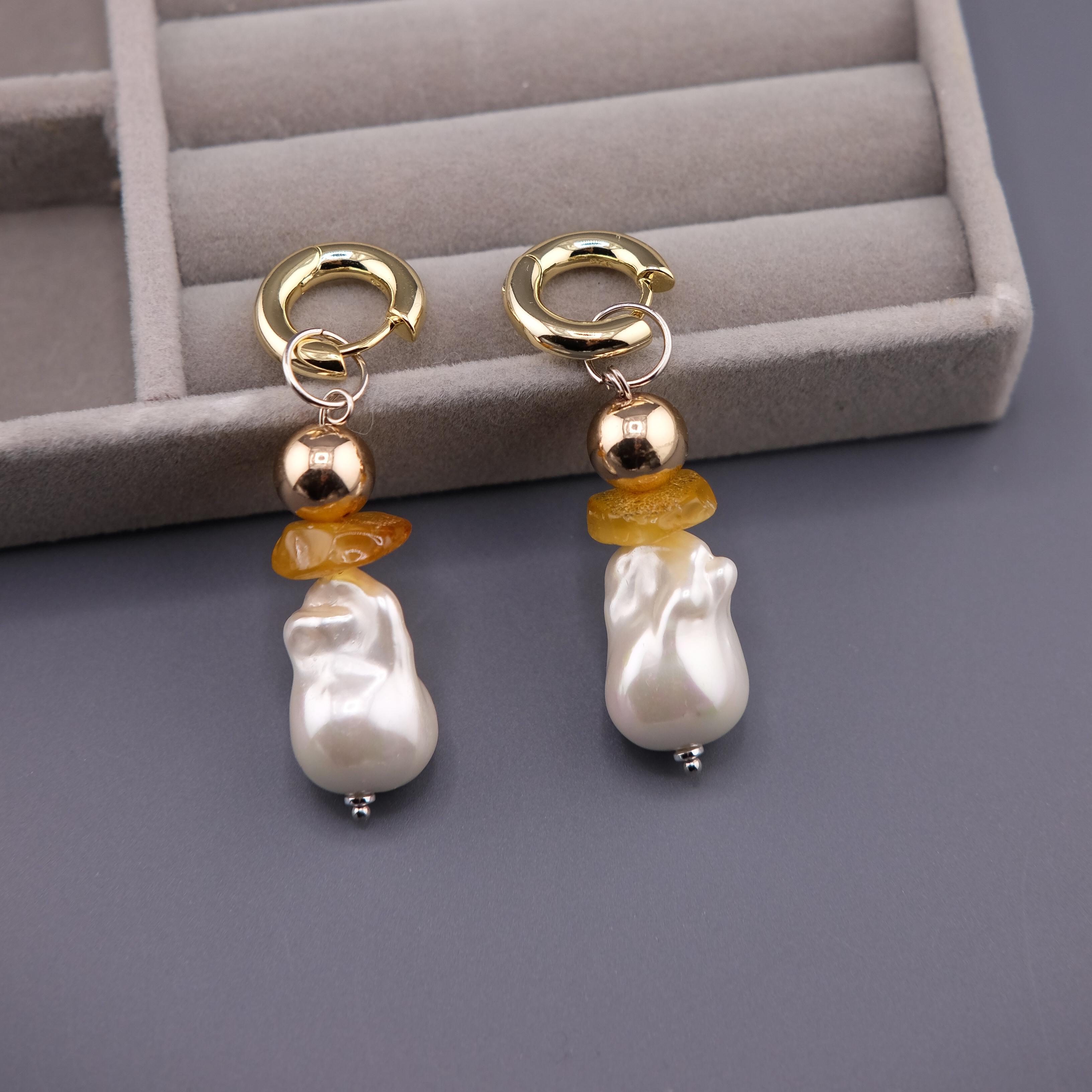 Серьги жемчуг янтарь