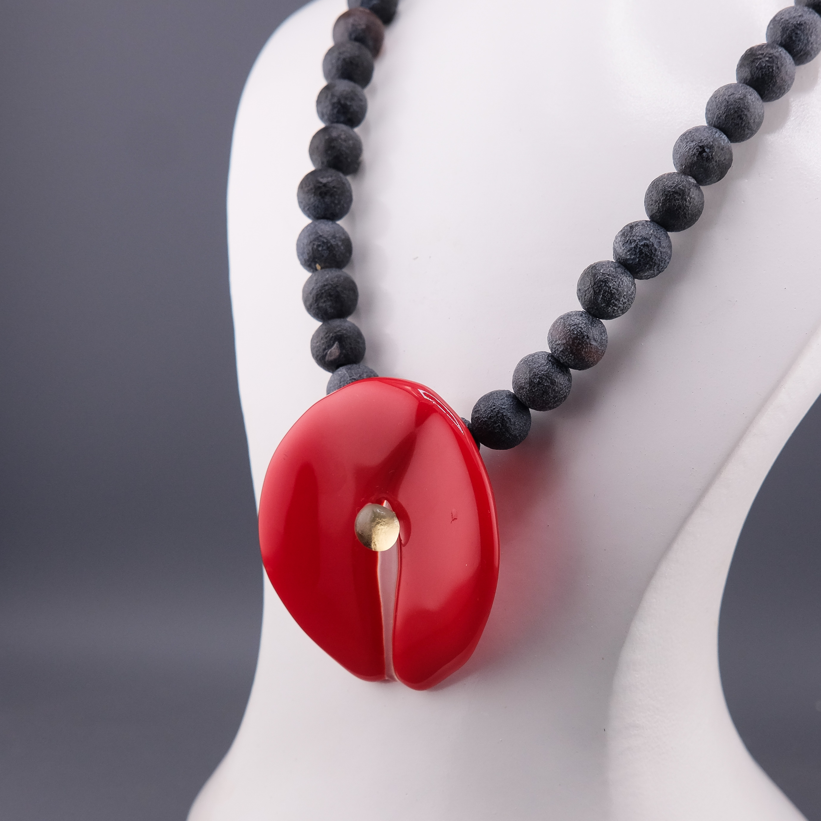 Колье Антуриум