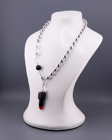 Колье Помада